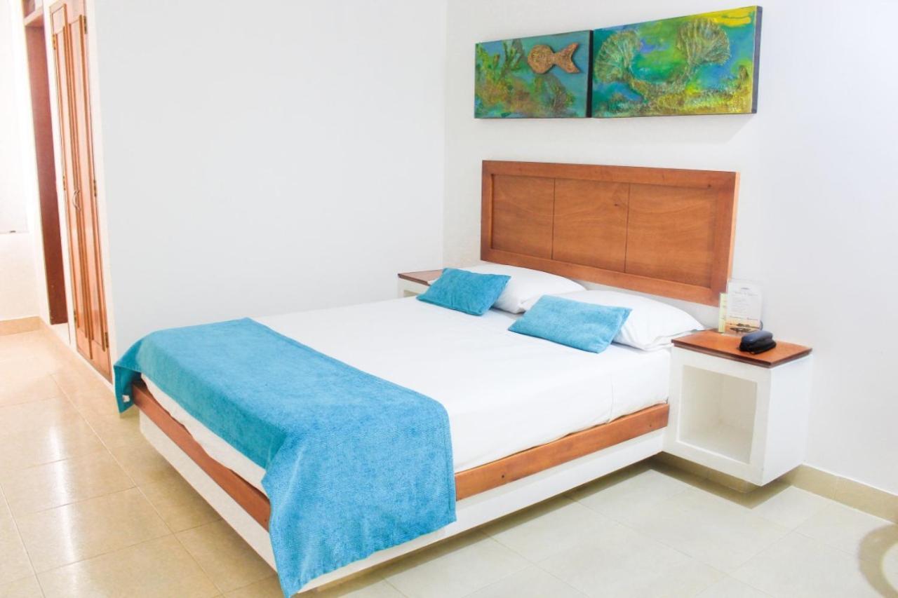 Hotel Valladolid Santa Marta  Eksteriør billede