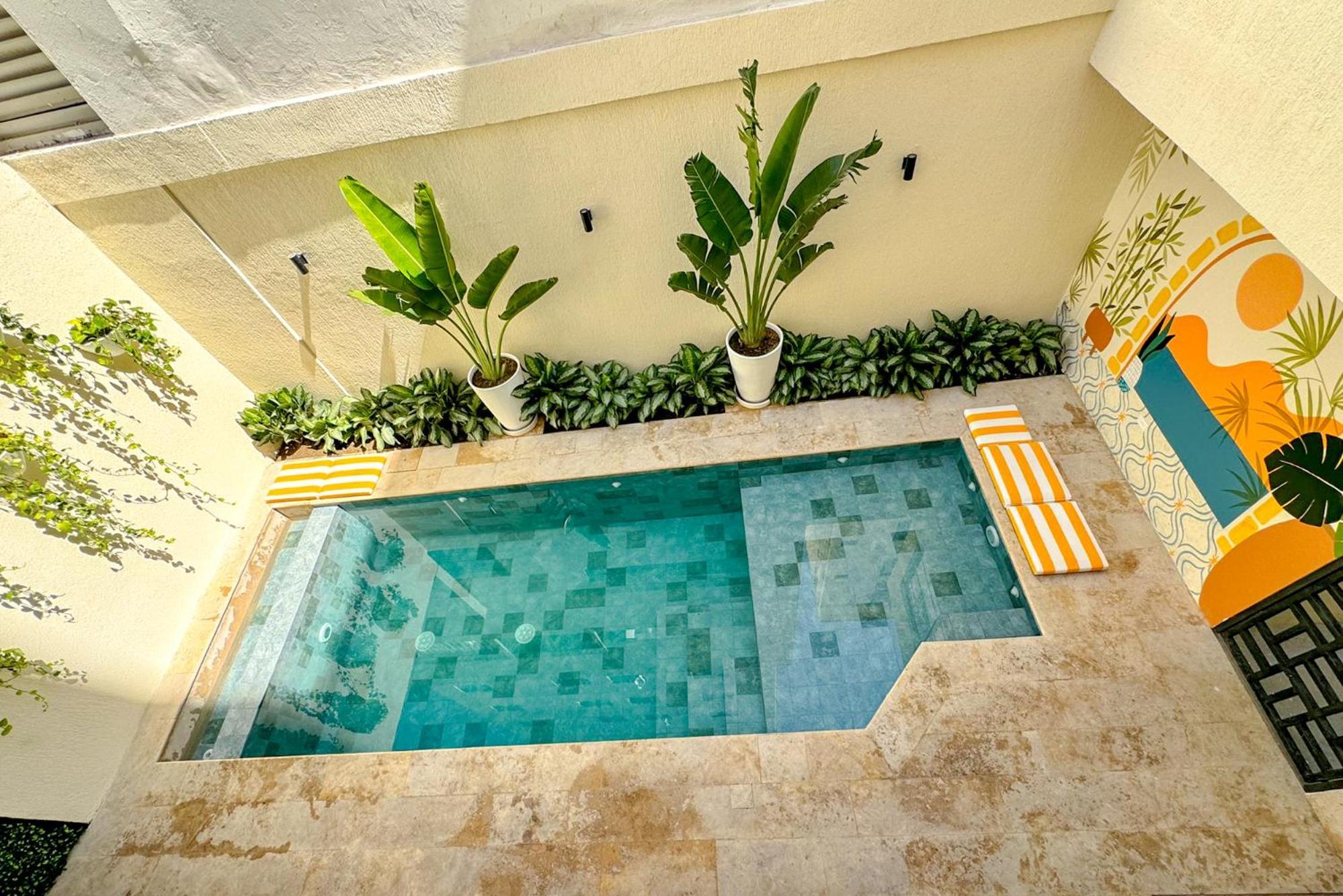 Hotel Valladolid Santa Marta  Eksteriør billede