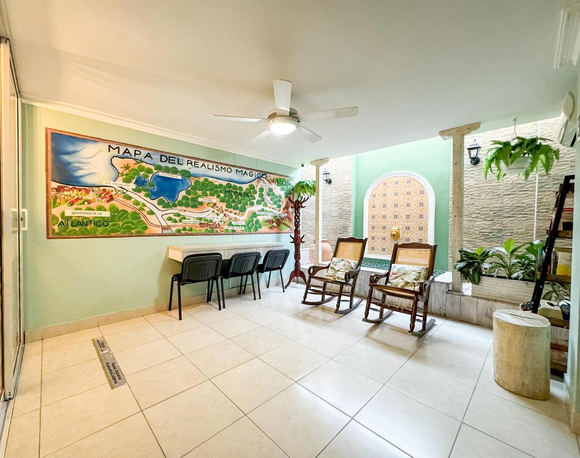 Hotel Valladolid Santa Marta  Eksteriør billede