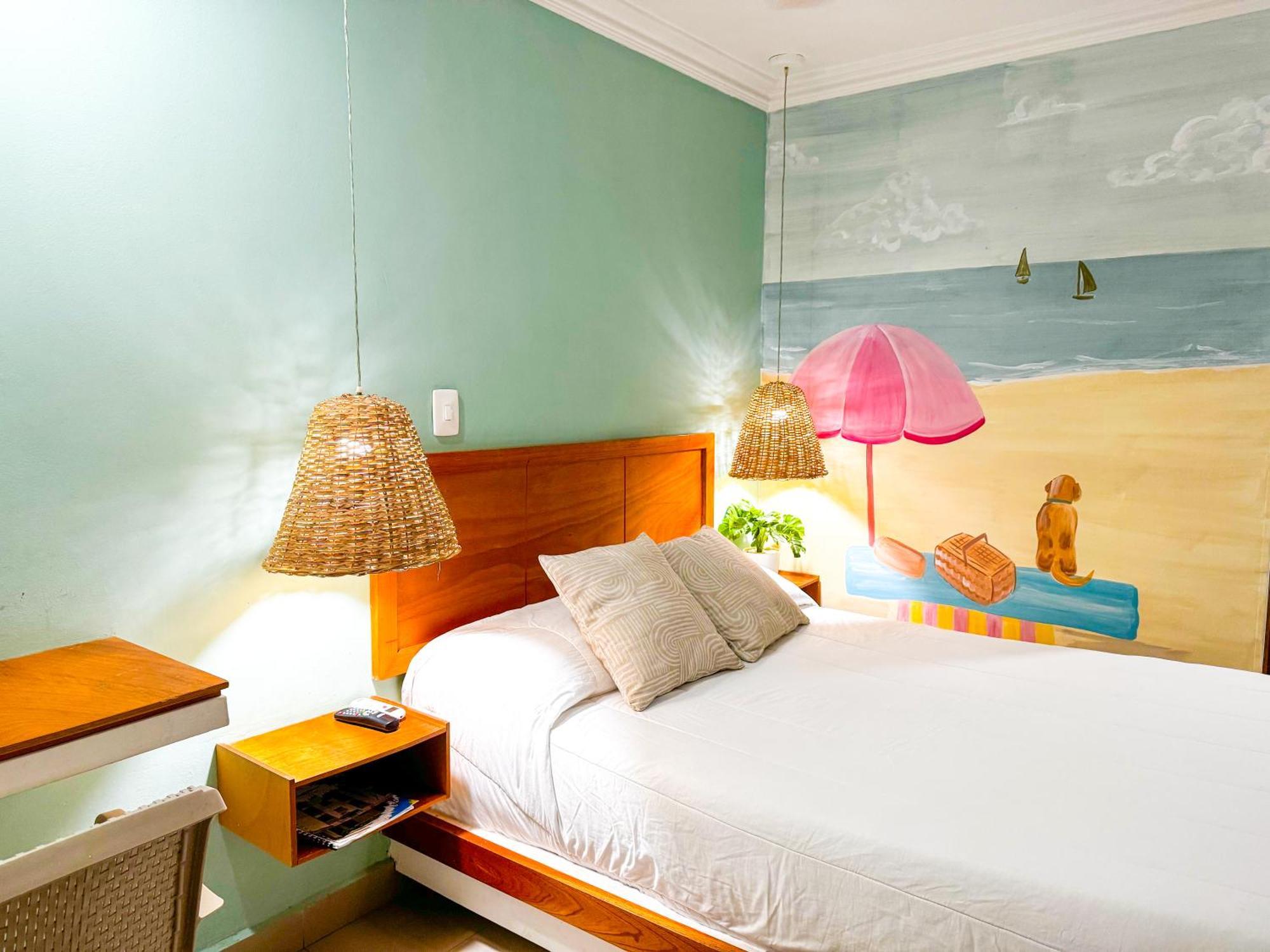 Hotel Valladolid Santa Marta  Eksteriør billede